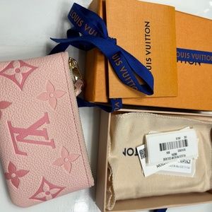 Louis Vuitton empreinte pink key cles
